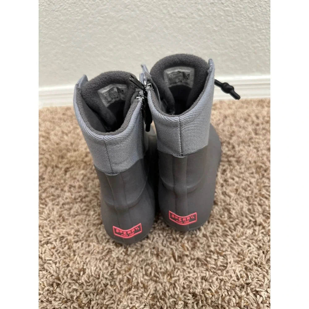 Sperry Saltwater Duck Boots Womens 8 Grey Waterproof Rain Snow STS84383